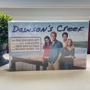 Dawson's Creek Complete Series DVD Box/Book Set With Photos